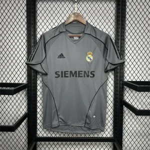Retro Real Madrid 2005-06 Third Kit