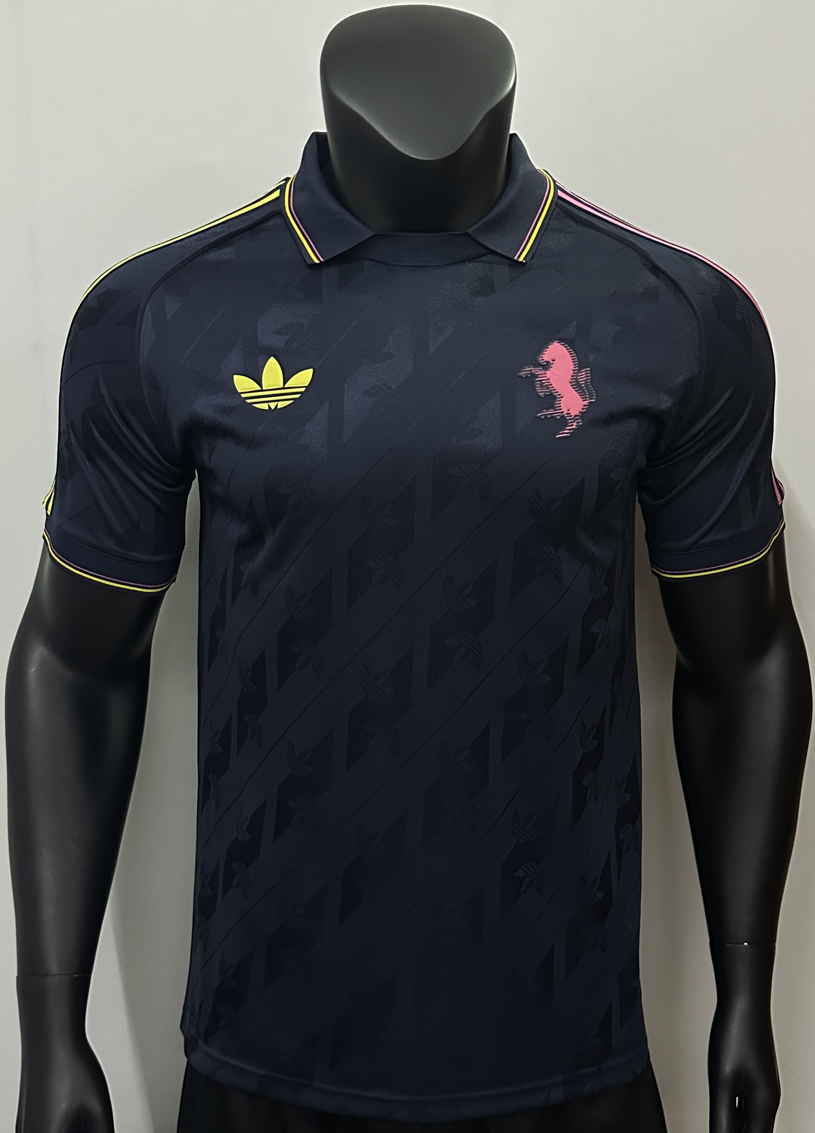 Retro Juventus Casual 1:1 Thai quality