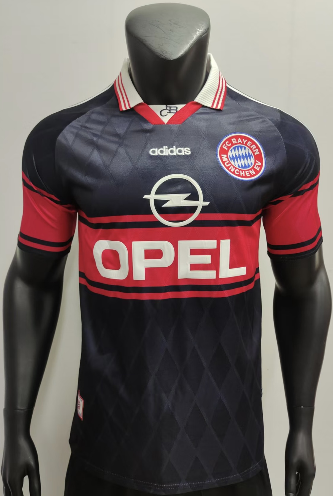 97/99 Retro Bayern home 1:1 Thai Quality